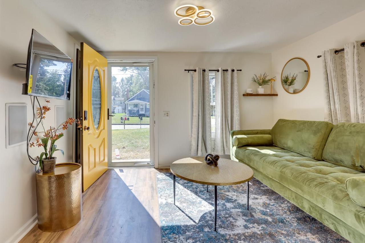 Modern Northfield Cottage With Yard! Bagian luar foto